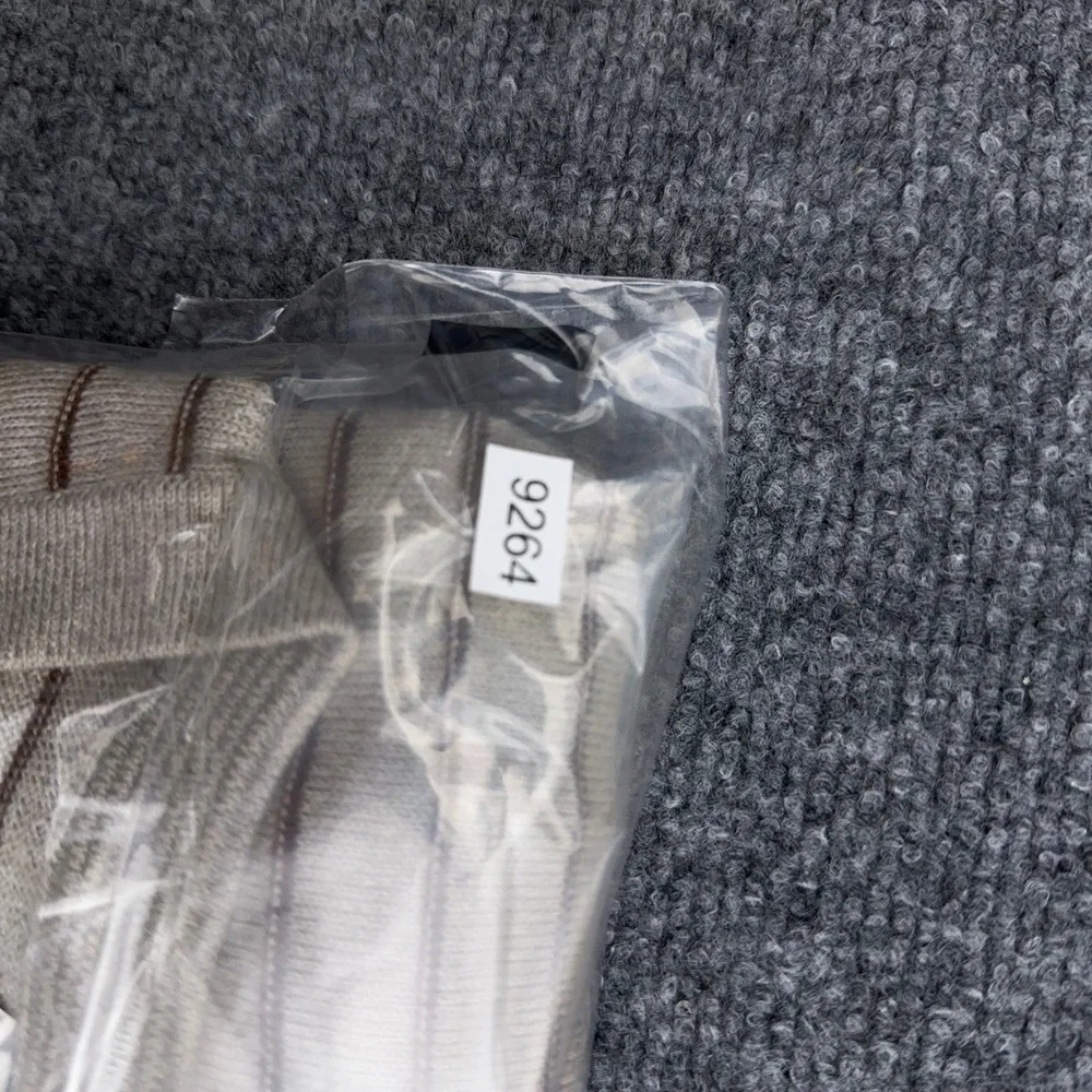 NEW Banana Republic Sweater Mens L Beige Striped Merino Wool Textured Crew Neck